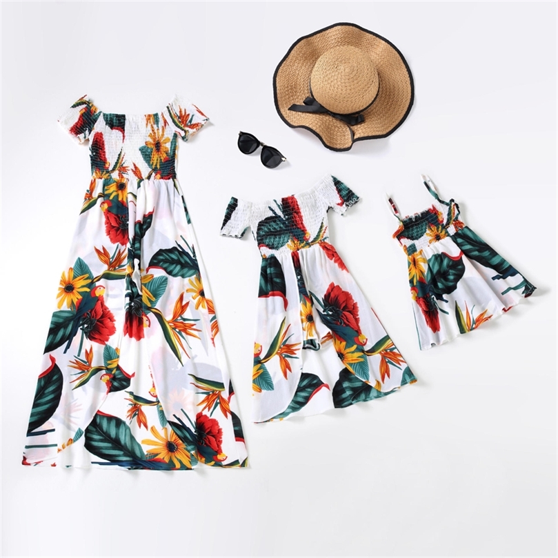 Flower Mommy and Me Clothes Family Matching Outfits Irregular Mother Daughter Mom Baby Dresses OffShoulder Women Girls Dress 220531