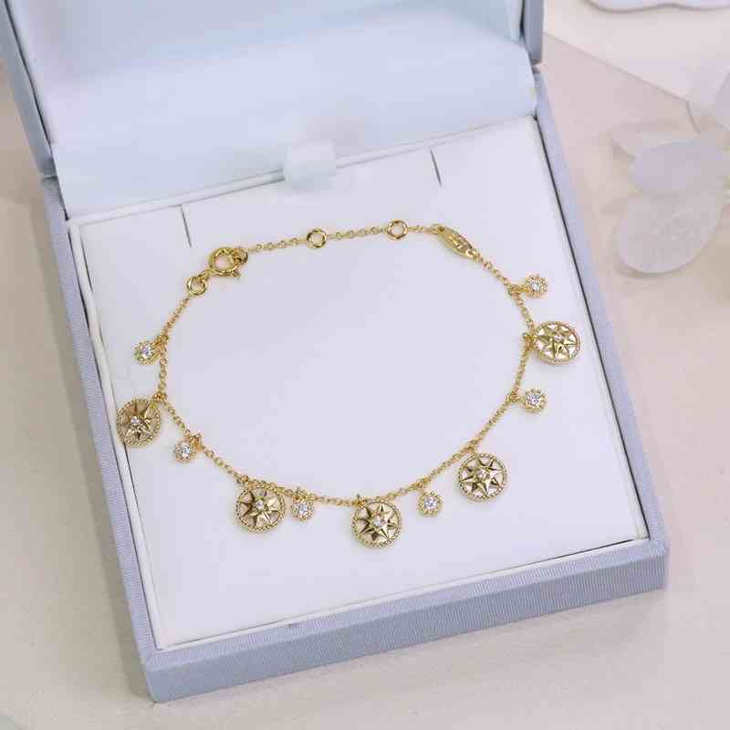 D même chanceux 5 fleur Small 925 Sier 2022 Bracelet de mode de luxe de luxe Bracelet pour femmes polyvalentes