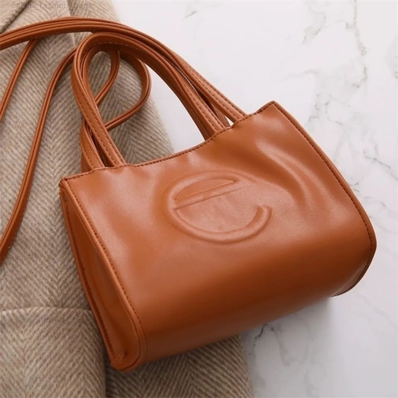 

Designer Women's Handbag 2022 New Fashion Women's Alphabet Tote Bag Brand Luxury Handbag For Women G220718, Packaging bags