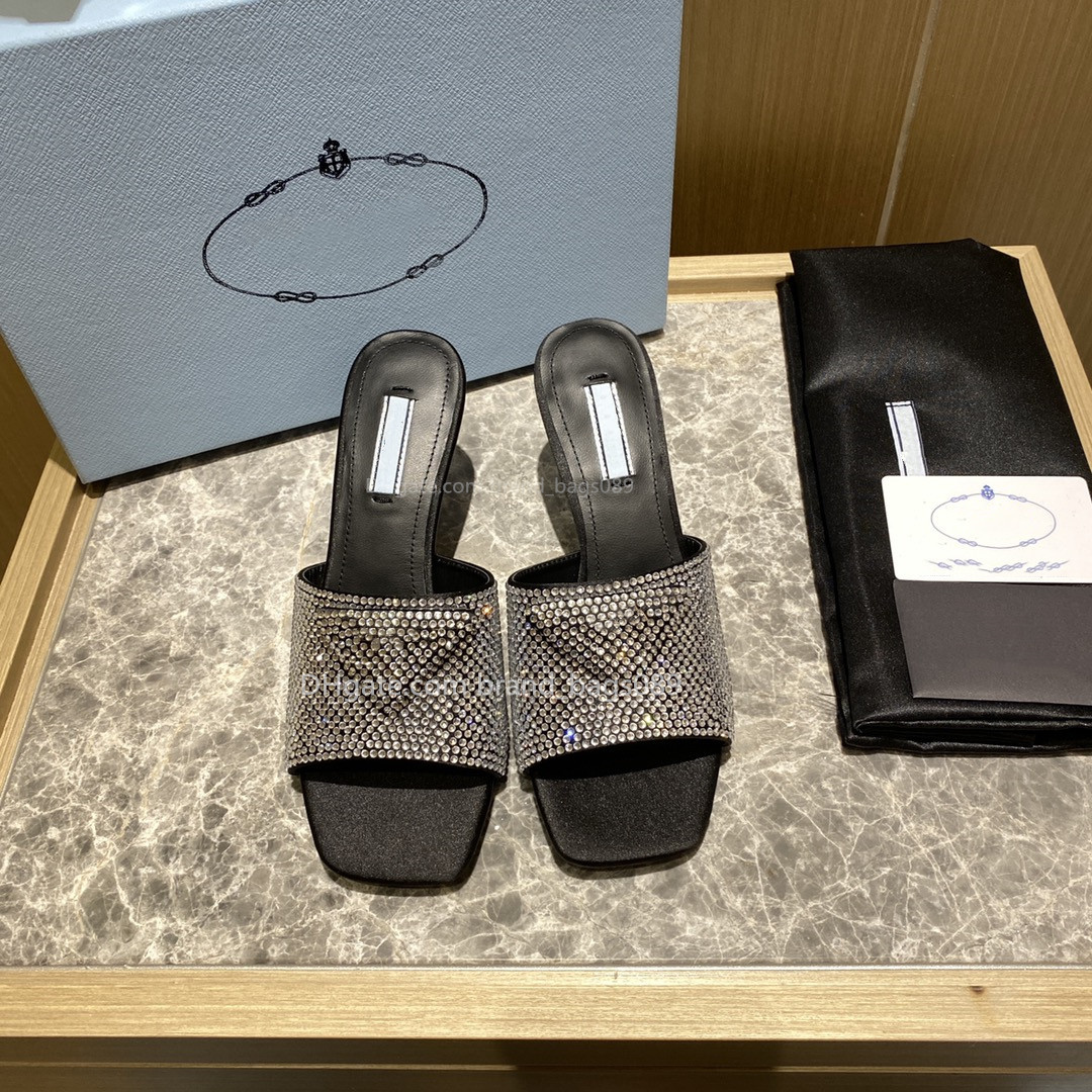 

2022ss Top quality Full diamond series sandals high heel square slippers Silk cloth and sheepskin Classic triangle flash slipper Fashion sandals for ladies
