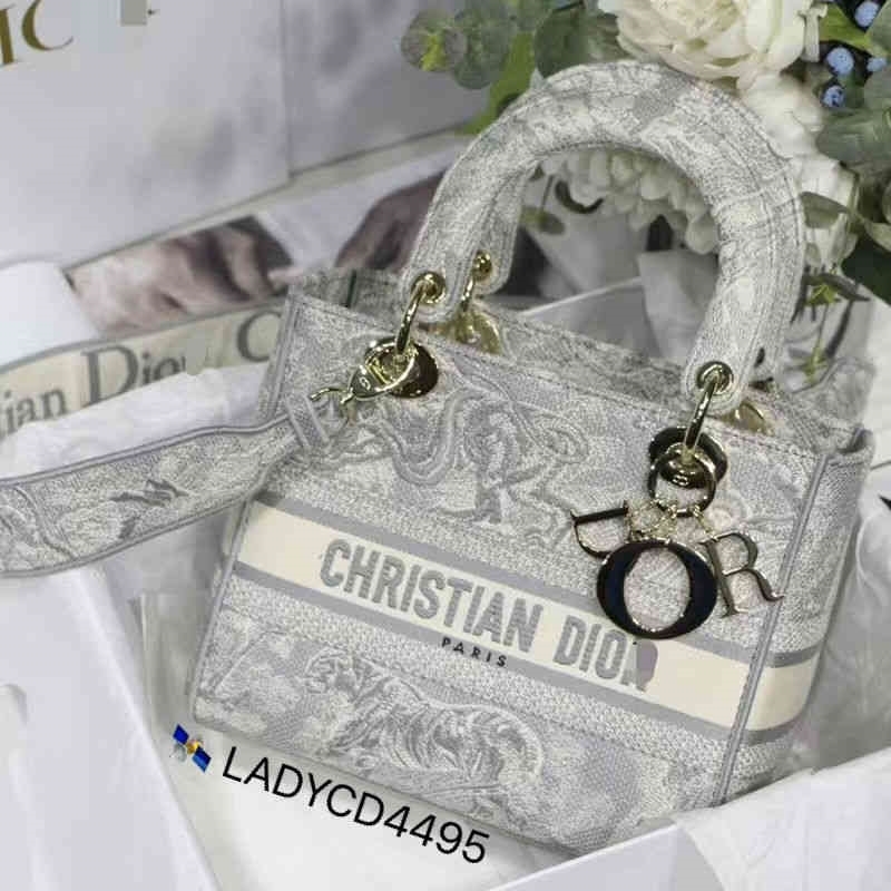 

Bags Christians Women Designer Diana Bags Christian Lady Series 2022 Limited Tiger Joy Print Embroidery Top Version TT, Tiger grey