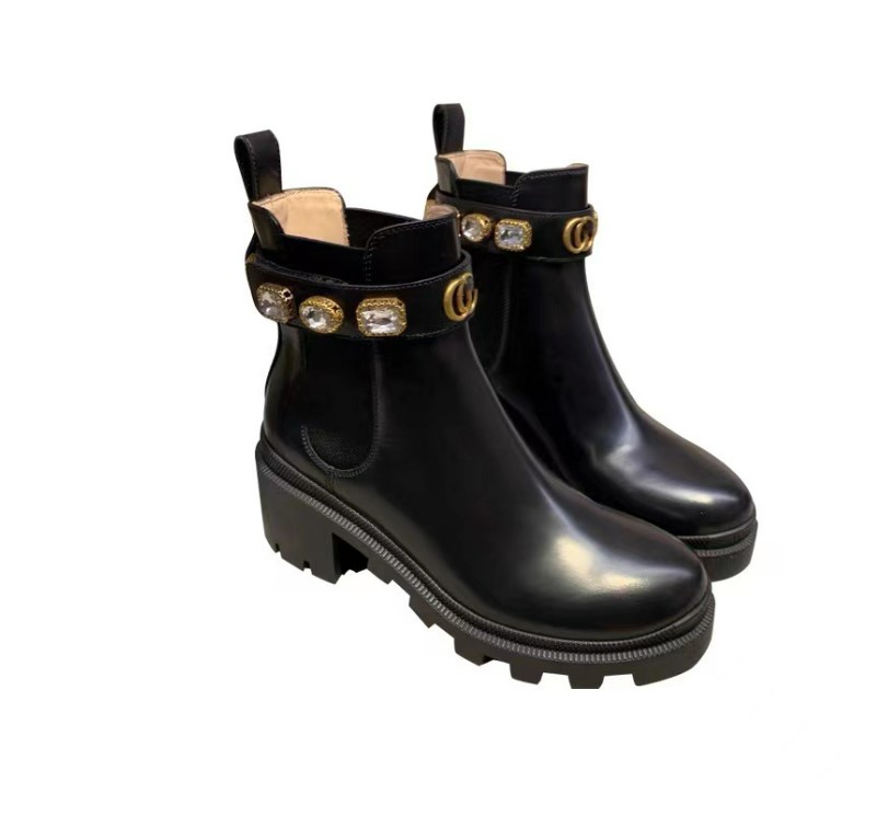 

Women boots short boots stylish comfortable lady simplicity genuine leather round toe mental buckle thick bottom non slip female shoes P801
