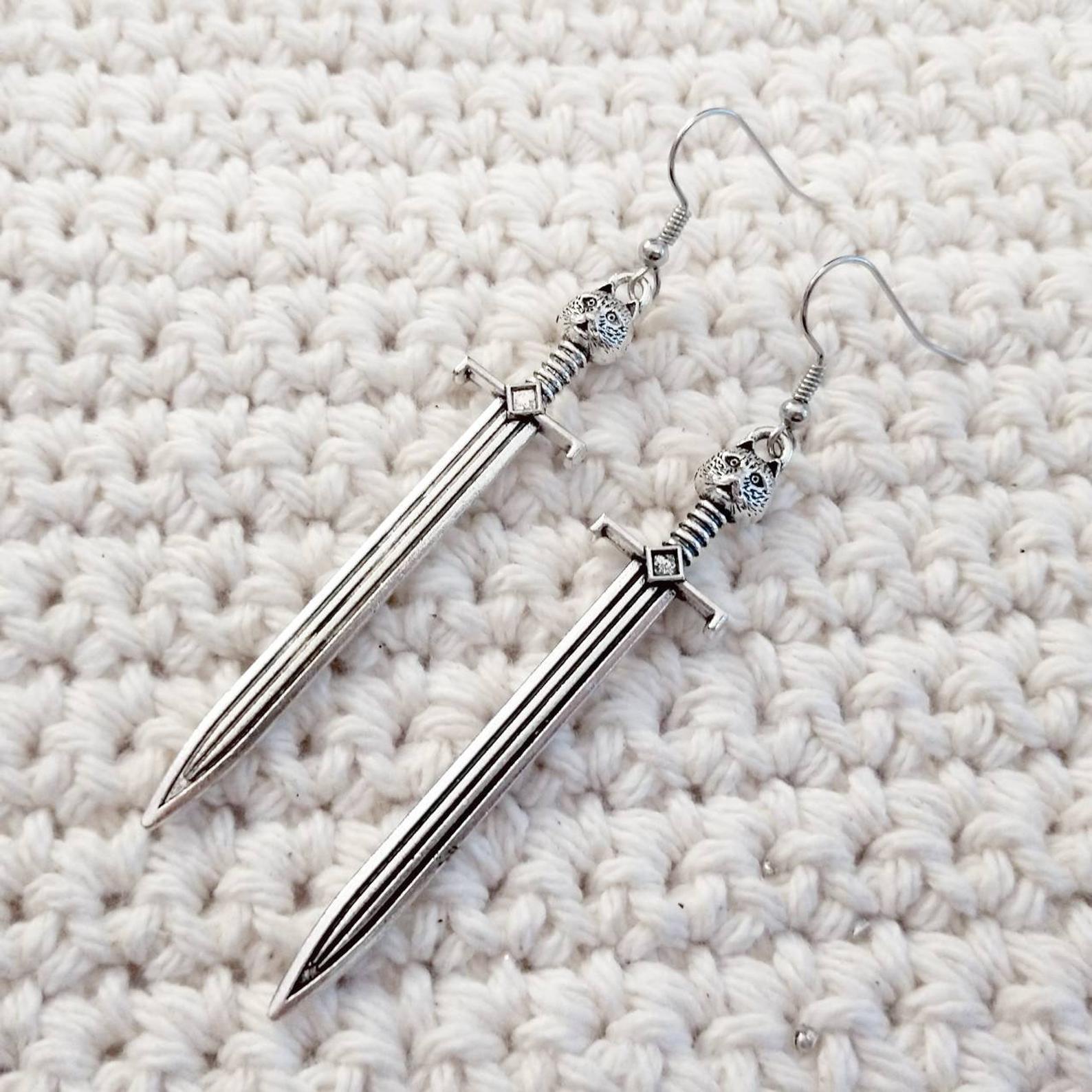 

New Antique Ear Cuff Animal Dangle Earring Jewelry Party Pendant Lovely Owl Sword Charms As Gift Jewelry Vintage Style