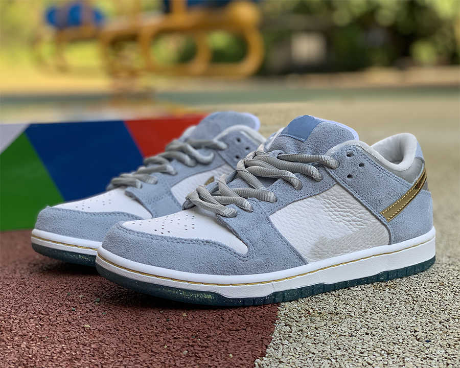 

Sean Cliver x DK Low Skateboard Shoes Holiday Special Light Blue White Metallic Gold Casual Runner Outdoor Trainers Sneakers With Box, #1