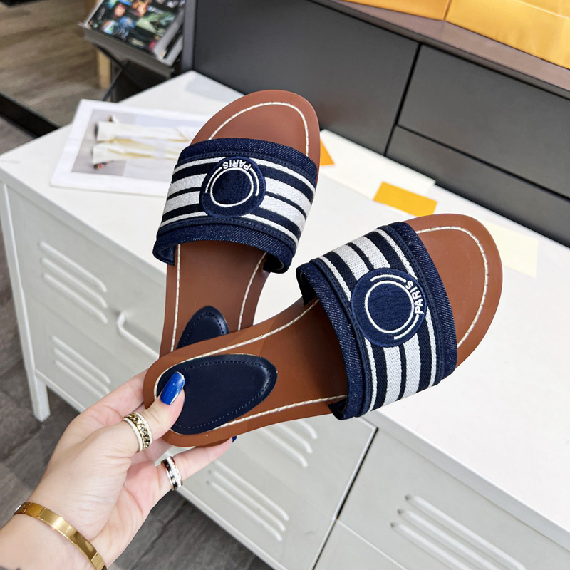 

Lock It Flat Mule Slides Summery Denim Slippers Embroidery Canvas Mules For Woman Home Flip Flops Sandals Lady Slide Rubber Sole Summer Beach