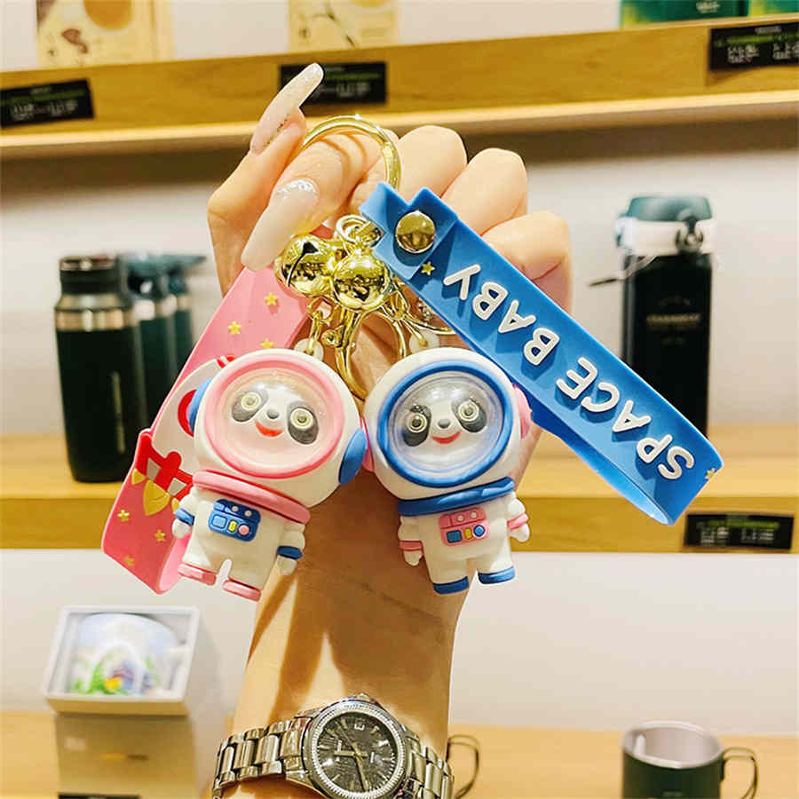 

Panda astronaut keychain female exquisite creative couple astronauts bag pendant car key chain