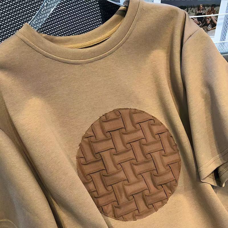 

2022 3D designer props money Short sleeve high quality T-shirt front back printed quick drying wrinkle resistant menand women's classic luxury T-shirt.