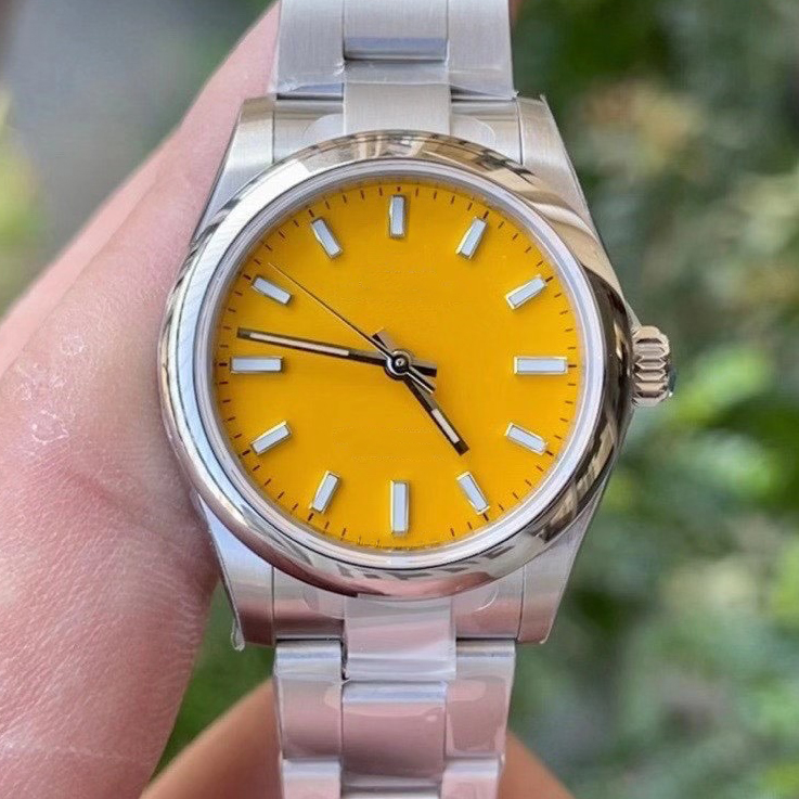 

SW Men's luxury watch yellow dial 31mm ice blue luminous oyster type constant motion m124300 scratch resistant Blue Crystal stainless steel automatic machine 0004