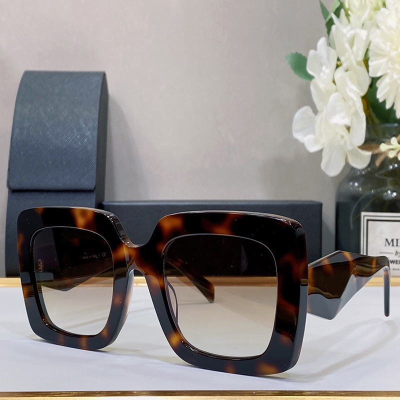 

Mens Ladies Sun glasses 26YS Trend Square Ladies Sunglasses Travel Beach UV Protection Premium Quality With Original Box