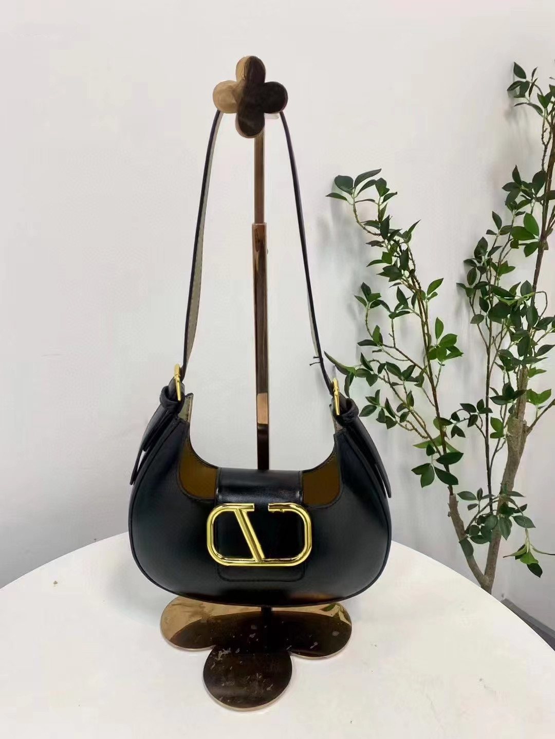 

Fashion Leather Shoulder Bags Luxury Purse Chain Cross Body Diamond Lattice Women Bag Designer Handbag Top VlnoTotes Handbags, Package