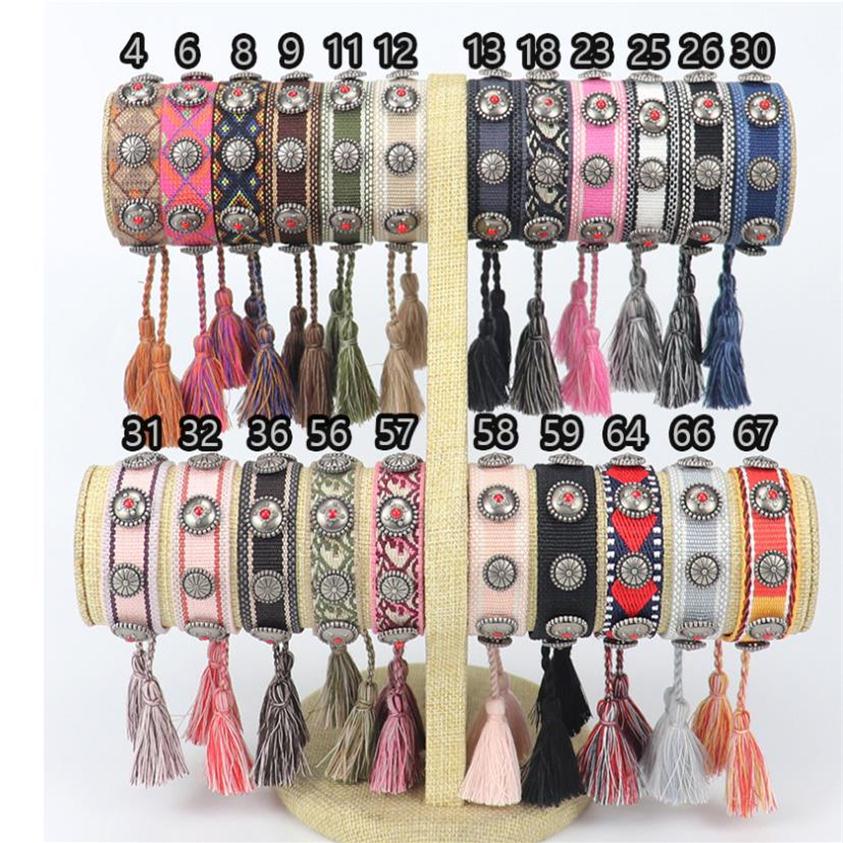 

Designer Jewelry brand Mixed-colour cotton yarn braided rivet pull-out Bracelet suitable for male and female classic fashion jewel271j