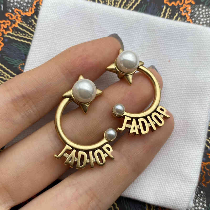 d Di New Letter Pearl 925 Sier Needle High-end Simple Earrings 2022 Luxury Brand Fashion Design Versatile Ladies Jewelry