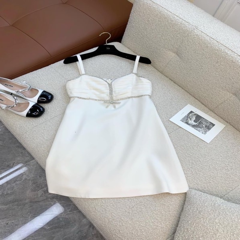 

Casual Dresses spring and summer Miu family high version classic solid color suspender with diamond bow fold waist dress for women, 2# packaging bag