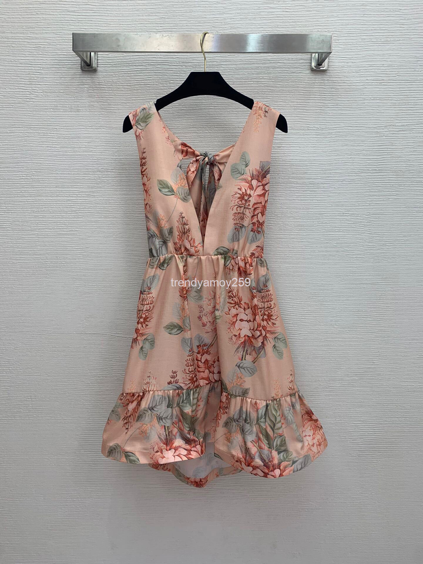 Casual Dresses Australian ladies' holiday style leaves and stamens printing careful machine deep V-neck back lace up backless skirt-image-757852500