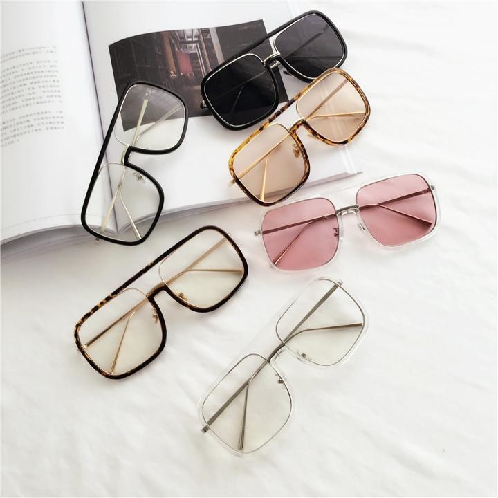 

Sunglasses Luxury Oversized Square Women Retro Brand Designer Transparent Galsees For Men Ladies Goggles EyewearSunglasses