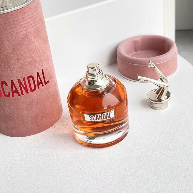 

Hot lady Perfume Cologne Perfume lasting natural lady scandal