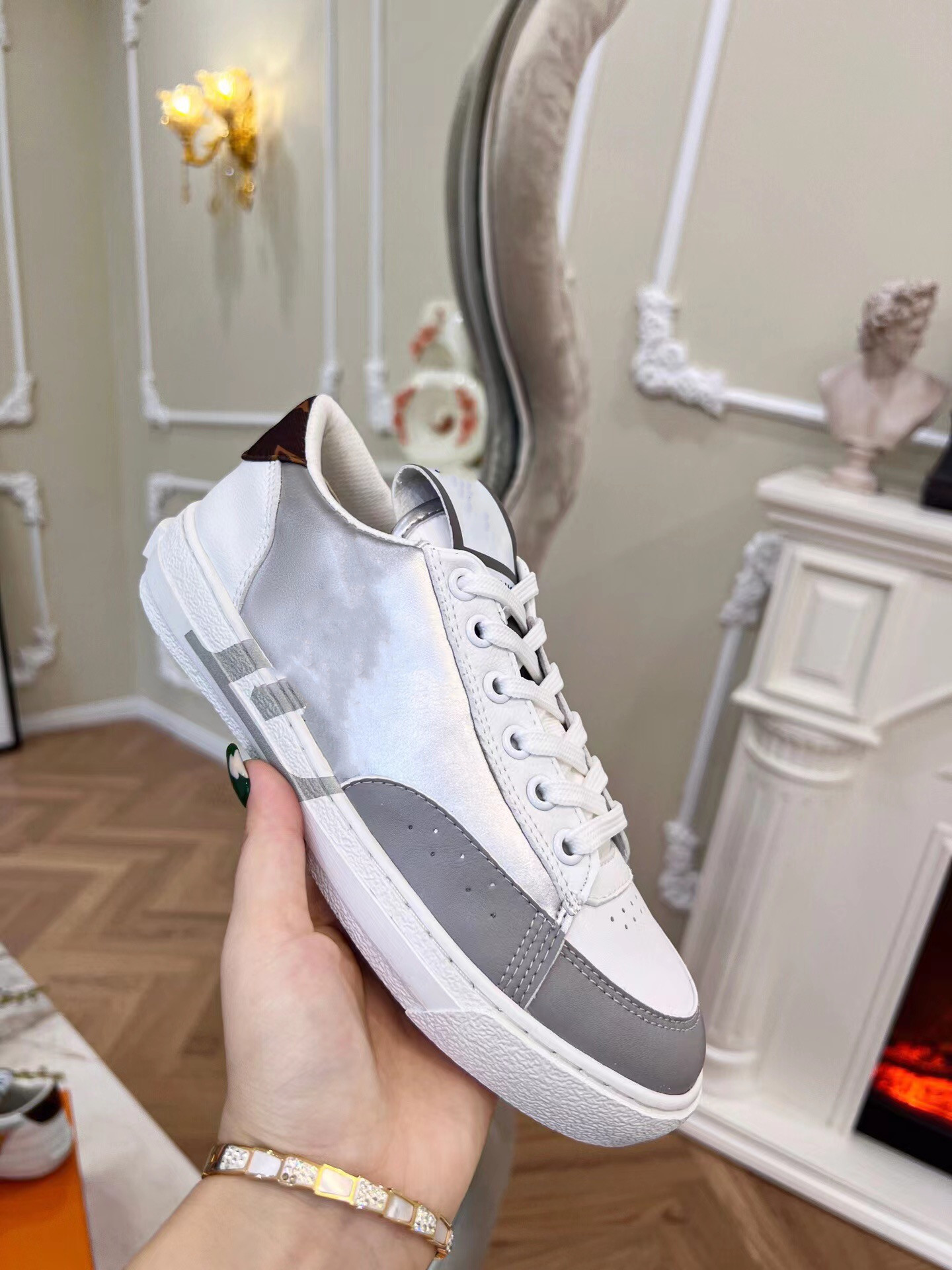 

New top Hot Designer Men Causal Shoes Fashion Woman Leather Lace Up Platform Sole Sneakers 0502, 02