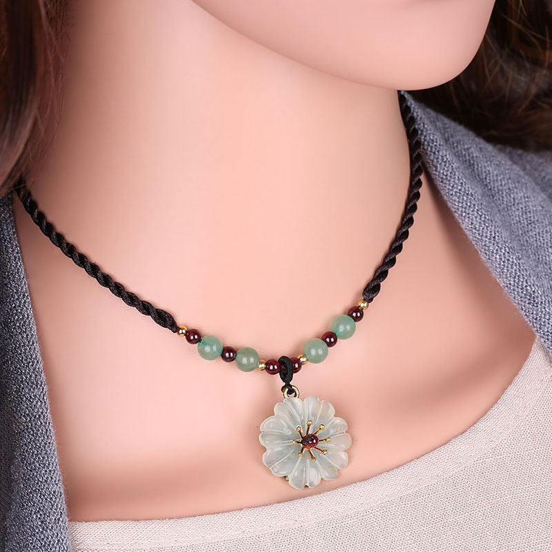 

National Style Xiuyu Necklace Short Pendant Female Forest Clavicle Chain Crystal Small Fresh Ornament