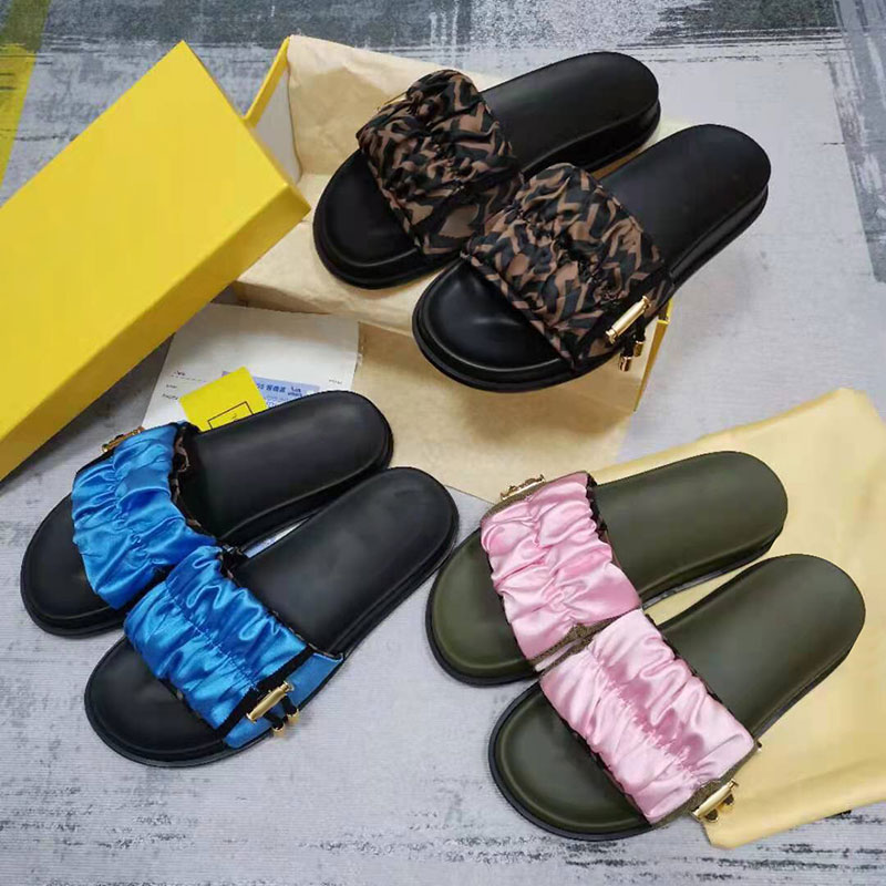 Slippers Summer Pillow Comfort Velcro Mules Letter Printing Thick Bottom Women Men Slipper Casual Style Cowhide Top Quality Shoes Size35-42