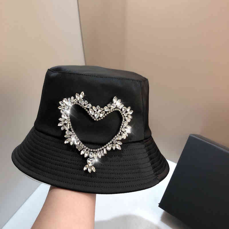 Chapeau seau mode française industrie lourde strass amour pêcheur lumière luxe tendance femmes été parasol Yf0507