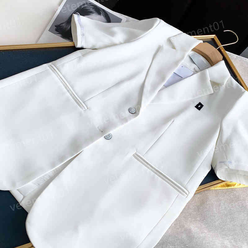 

Designer Womens Blazer CH Letter Embroidery Short Sleeve Blazer Black High End Sexy Summer Tops Luxury High Quality Suit Women Clothing 0912