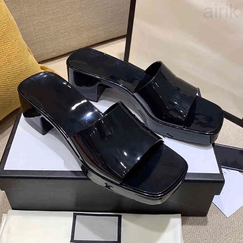 

Summer Beach Luxury Black Slippers Crystal Sandals Designer Slippers High Heels Rubber Slippers Thick Herringbone Platform Letter Shoes Size 35-41, Blue