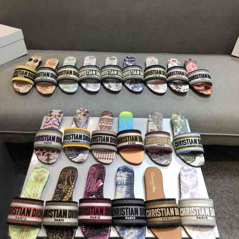 

designer slippers slides chrsitainss sandals women to for Wear Women 2022 Flat Bottomed Leather Flip Flops XMJR, Coconut tree red