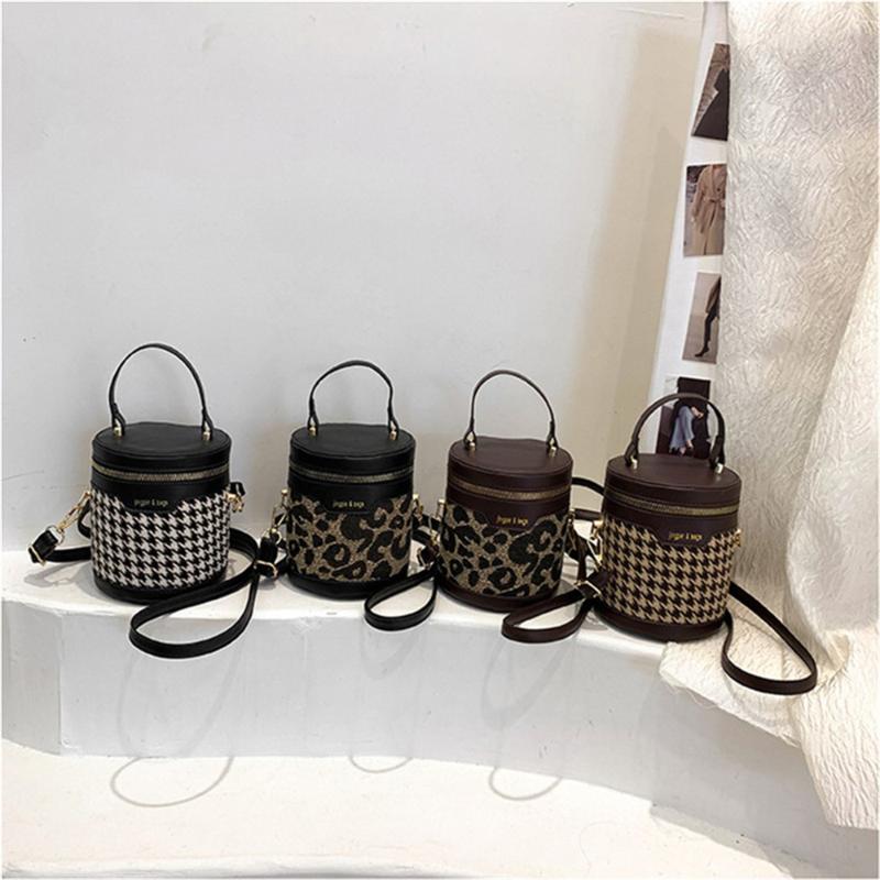 

Evening Bags Fashion Ladies Shoulder Bag 2022 Female Messenger Leisure Portable Bucket PU Zipper BagEvening, 2 brown