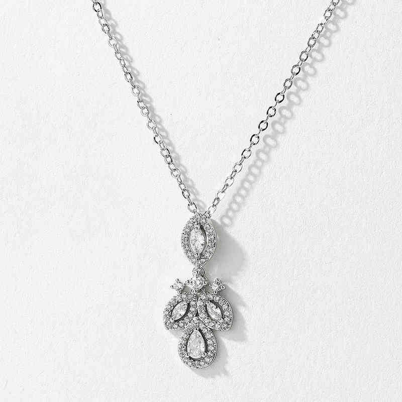 

5YAX Designer's original C-line pendant necklace