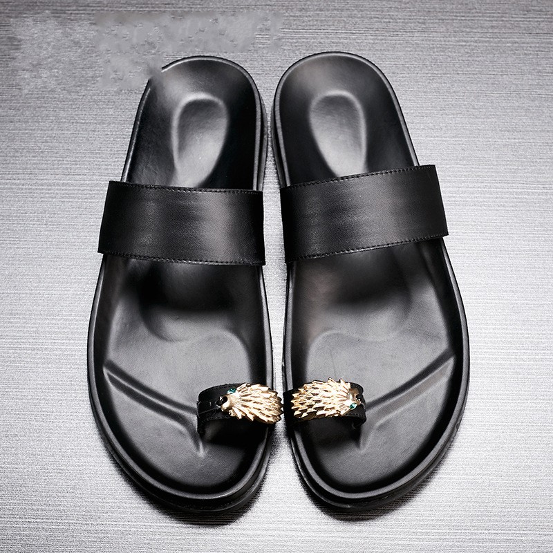 

Fashion Style Slippers Men Summer Flip Flops Black Soft Leather Summer Beach Sandals Mens Slides Breathable
