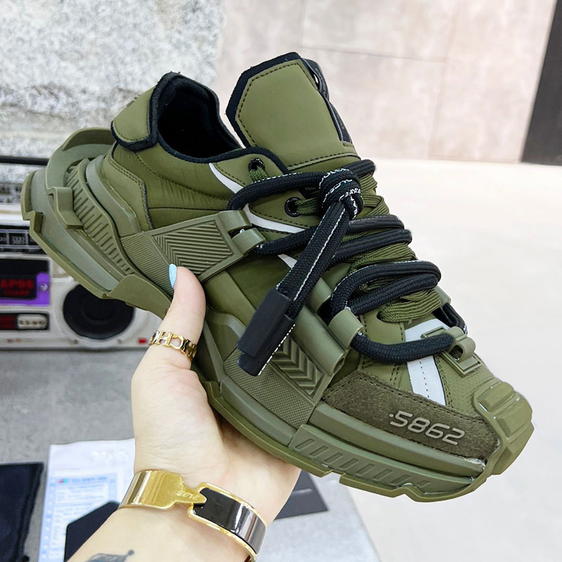 Nouveaux hommes ou femmes papa chaussures baskets 2022 tendance de la mode atmosphérique marque designer sneaker TPU semelle extérieure rue lettr