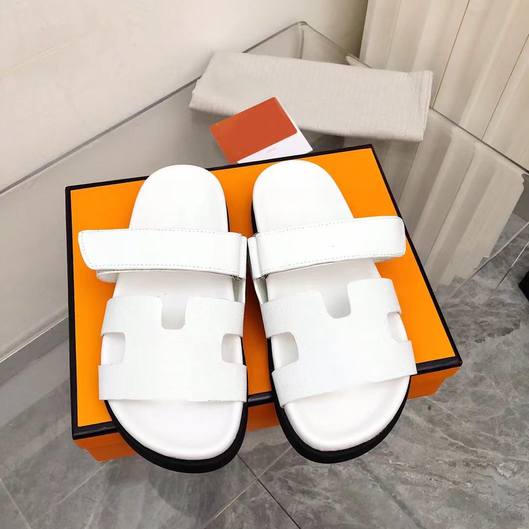 Pantoufles creuses à la mode pour femmes, chaussures d'été en cuir H, sandales de haute qualité, plateforme de loisirs, chaussures de skateboard