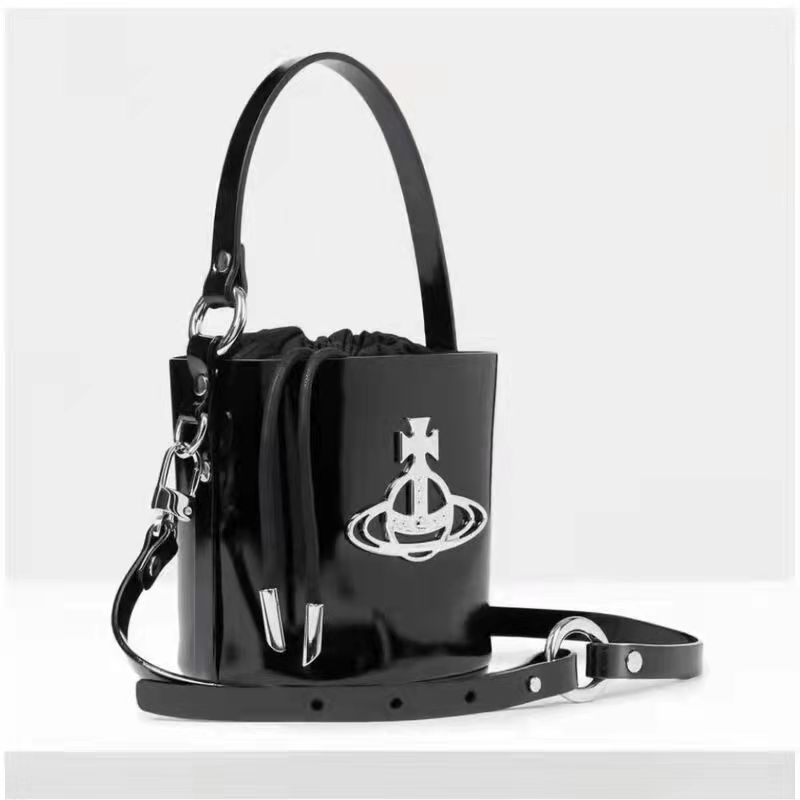 

Vivine stwood bucket Patent Leather Mini messenger bag vivine, Box