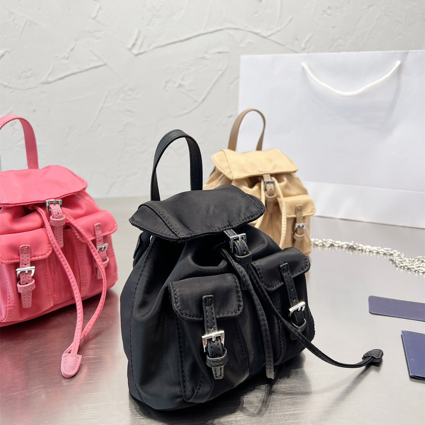 

Shoulder Bags High Quality Nylon Designer Backpack 2023 Unisex Classic Handbags Black Back Pack Triangle Sign Metal Zipper Multi Pockets Schoolbag prad