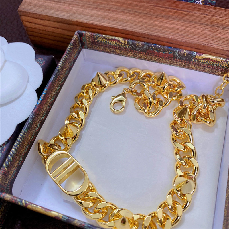 

Chain Designer Necklace Fashion Gold Womens Bracelet Letter Bracelets Pendant Vintage Charm Hip Hop Jewelry Gift Pearl Diamond