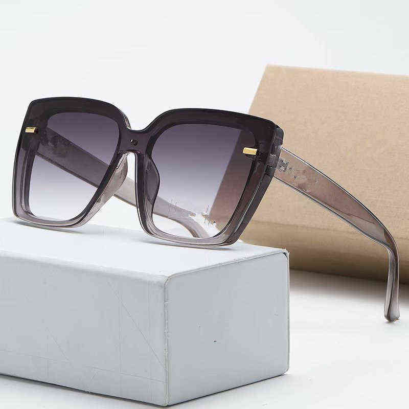 

2021 Classic Design Brand Round Sunglasses UV400 Eyewear Metal Gold Frame Glasses Men Women Mirror glass Lens Sunglass with box