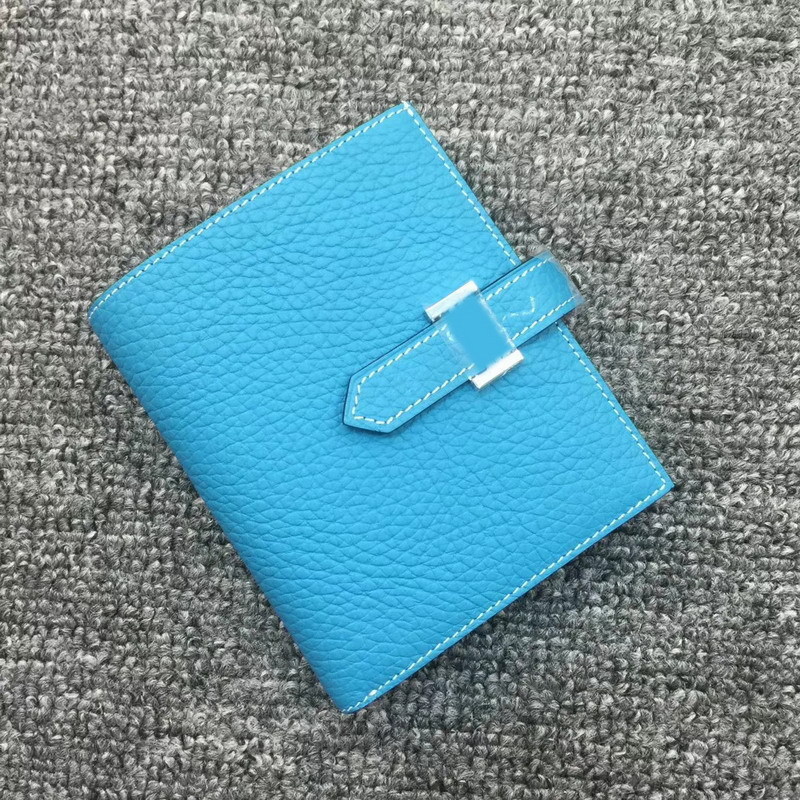 

Designer Herme Handbag H family soft head leather short wallet women word buckle two fold drawstring Wallet, Navy blue