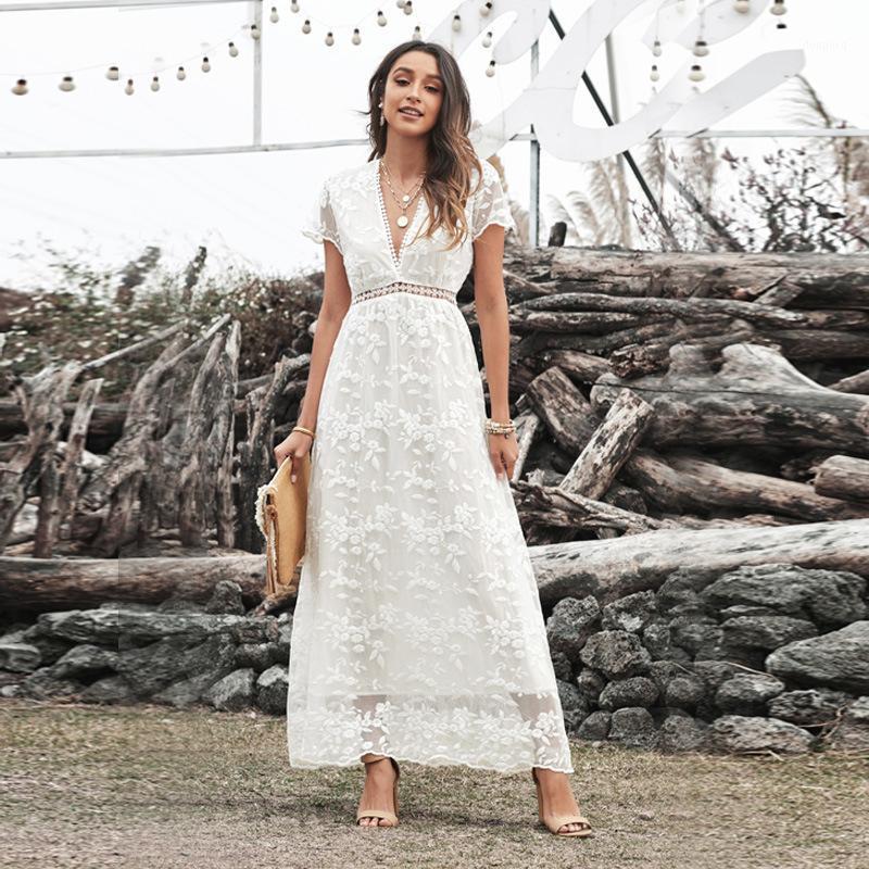 Robes décontractées couleur unie blanc col en V robe d'été pour les femmes mode élégantes dentelle au crochet évider taille haute longue fête