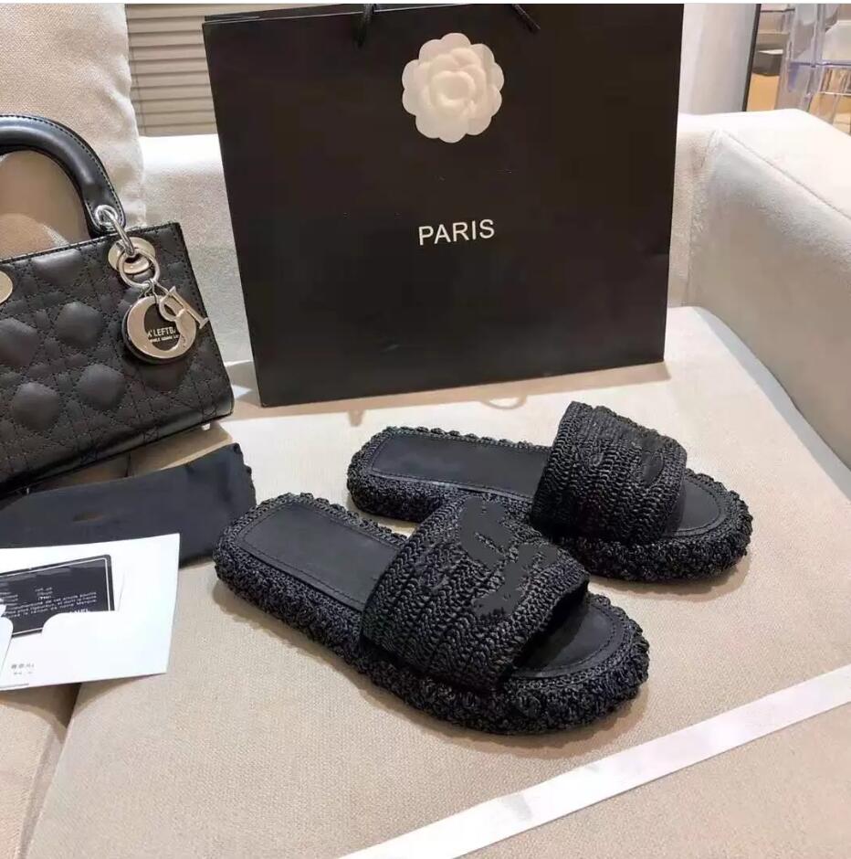 Design de luxe 2022 printemps et été nouvelles pantoufles pour femmes importées Lafite toutes tissées à la main de qualité supérieure mode taille