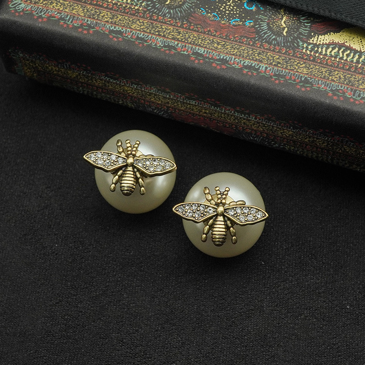 Luxury Big Pearl Two Sided Stud Earrings with Shining Crystal Charm Rhinestone Fashion Engagement Ear Rings Lady Wedding Jewelry