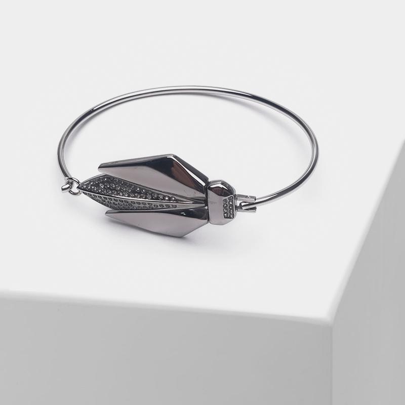 

Bangle Amorita Boutique O35 Bug Insect Faishon Bracelets