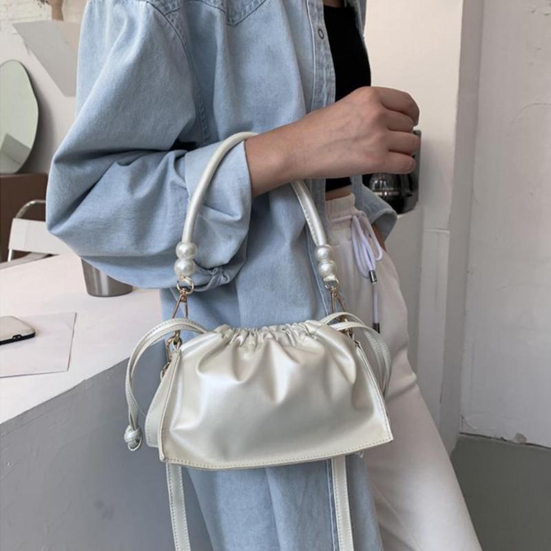 

Evening Bags Messenger Bag Cloud-Shaped Hand-held Small Faux Beads Cross Body One-shoulder Armpit Portable Cloud BagsEvening, Champagne