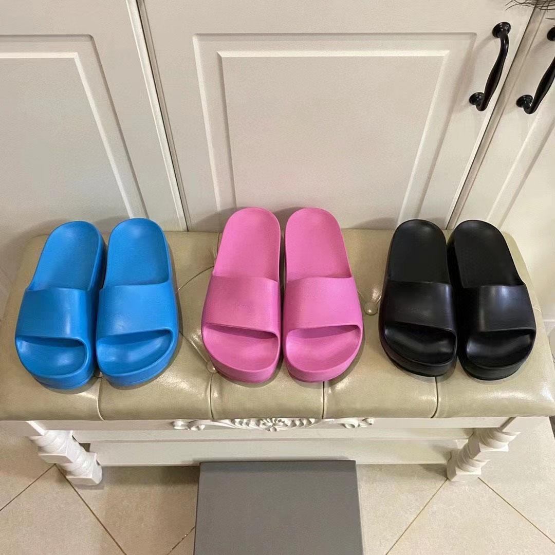 

Designer Summer Beach Women Big Head Slippers Fruit Color Feet Grinding Cross Pool Party Couple Shoes Color Matching Non-slip Soles, Red