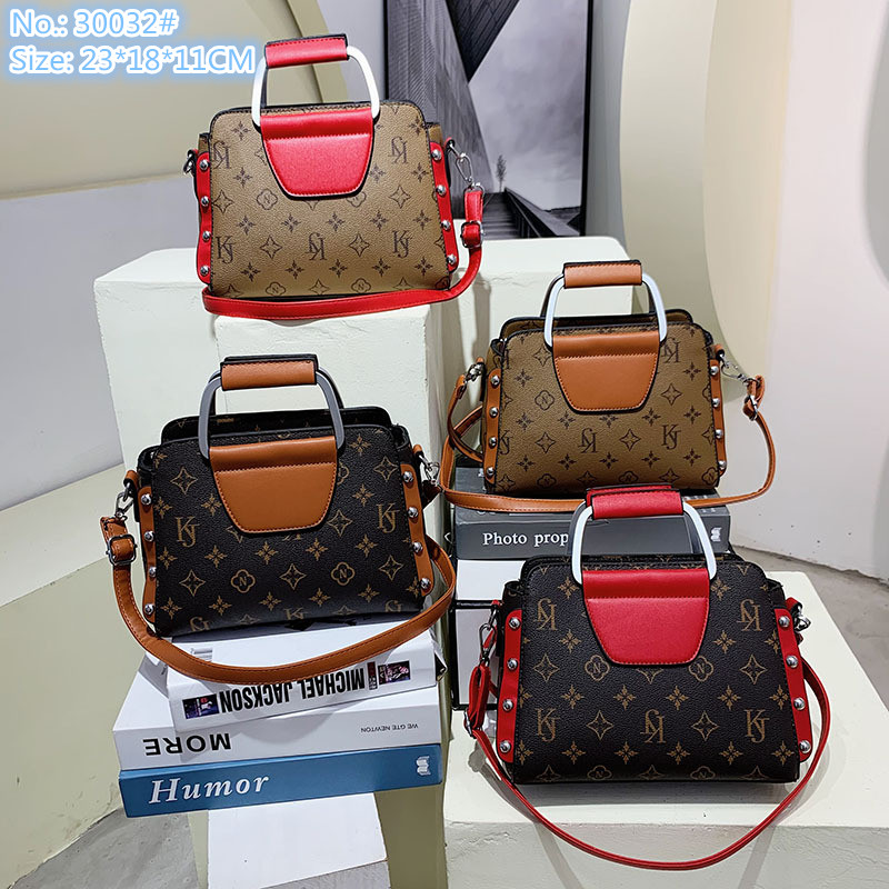 

Wholesale factory ladies shoulder bag 4 colors retro letters printed mobile phone coin purse personalized rivet fashion handbag metal matching women backpack, Brown-30032#