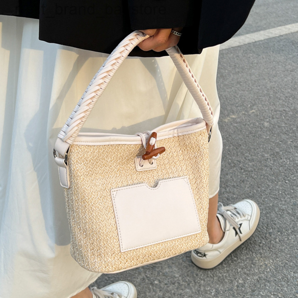 

Crossbody Bags for Women 2022 Straw Bucket Bag Designer Brand Rattan Beach Shoulder Bag Fashion Splicing Women's Handbags Clutch W220813, Brown