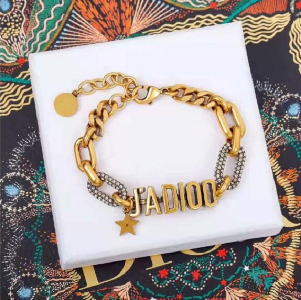 Bijoux de créateurs 2022 New D Home Collier Vintage Imitation Crystal Hip Hop Bracelet LETTER CLARILE Colliers de haute qualité Ensembles de bijo