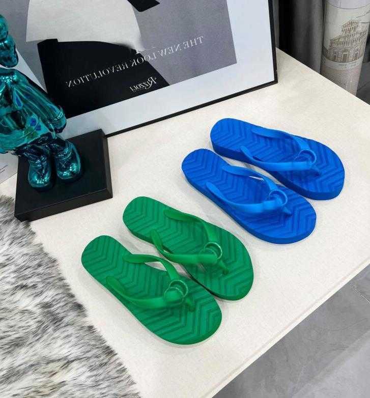

Designer Luxury Rubber Slippers Women Sandals Beach Slides Fashion V-shaped Flip Flop Sandal Outdoor Shoes Double g Summer Us2.5 No, Color 1