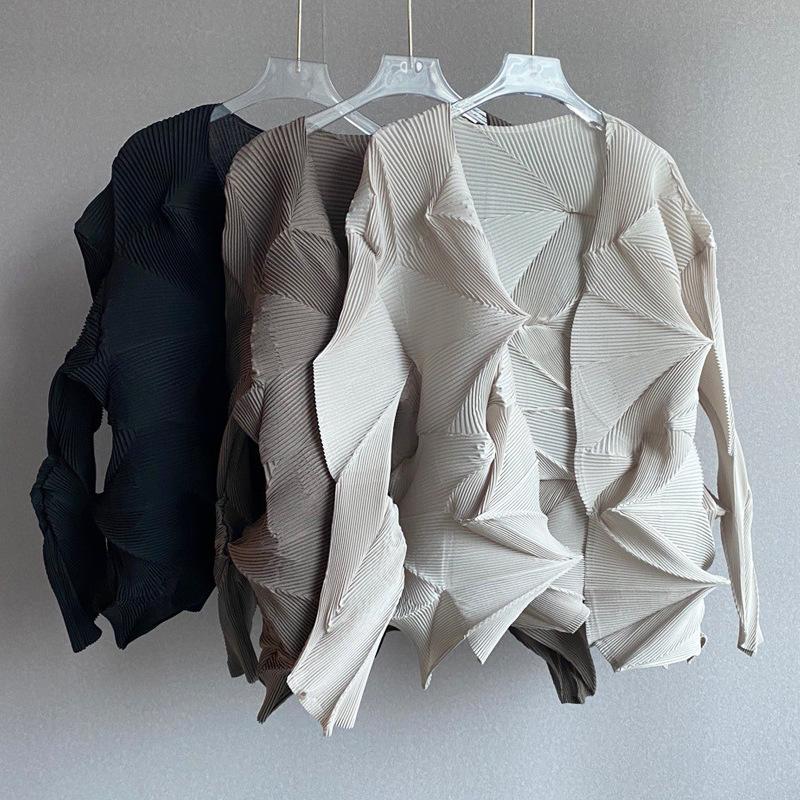 

Women's Jackets Women Bud Cardigan Miyake Pleated Fashion High Street LOOSE Solid Large Size Long Sleeve Outerwear & Coats TideWomen's, Black