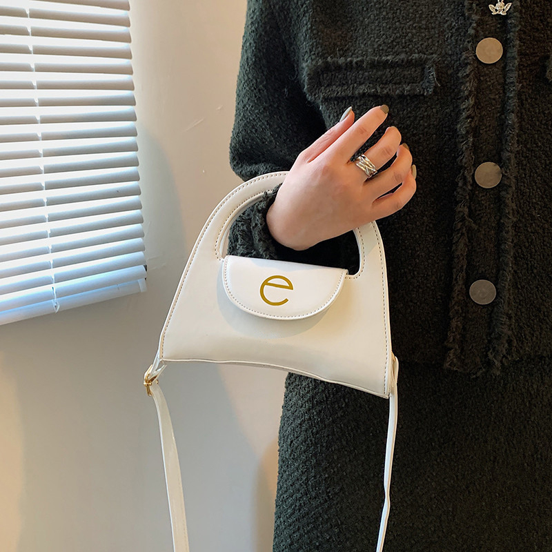 

Shoulder Bags Casual Trend Fashion Ladies Handbag Lacquer Candy Color, White