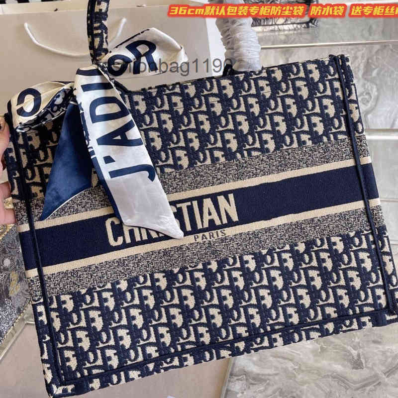 

2022 Bag D-Joy Saddle Tote Book designer Handbag Evening Handbags s Christian Totes Old Flower Shopping Printed Version Booktote 5047PHZ, Sky blue